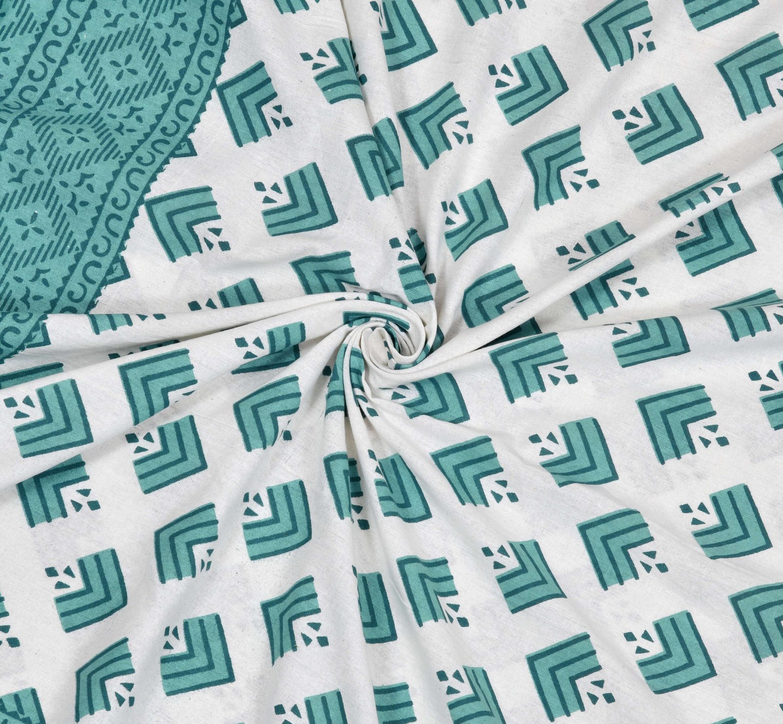 Jaipuri Cotton Printed Double Bedsheet With Two Pillow Covers - Image 4